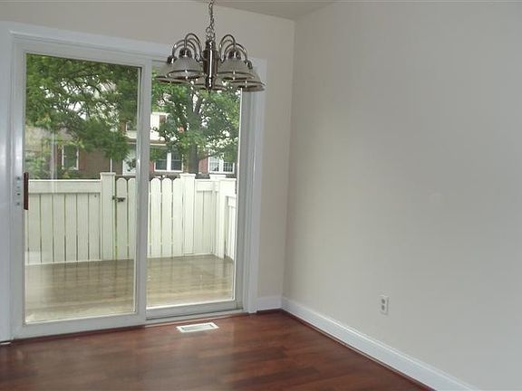4th image of 2816 Bombridge Ct Unit 38