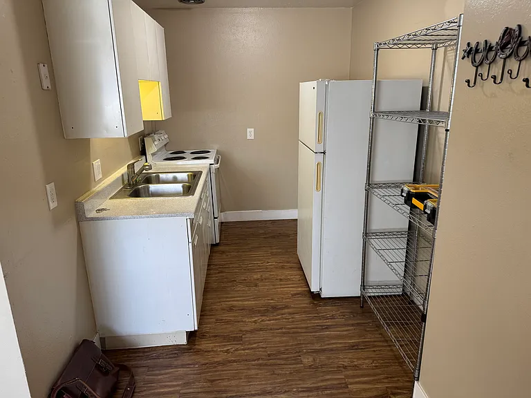 1680 Akron St #203 — Photo 10
