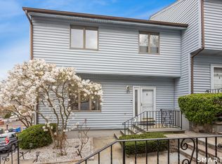 81 Pemberwick Rd #A, Greenwich, CT 06831