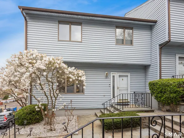 81 Pemberwick Rd #A, Greenwich, CT 06831