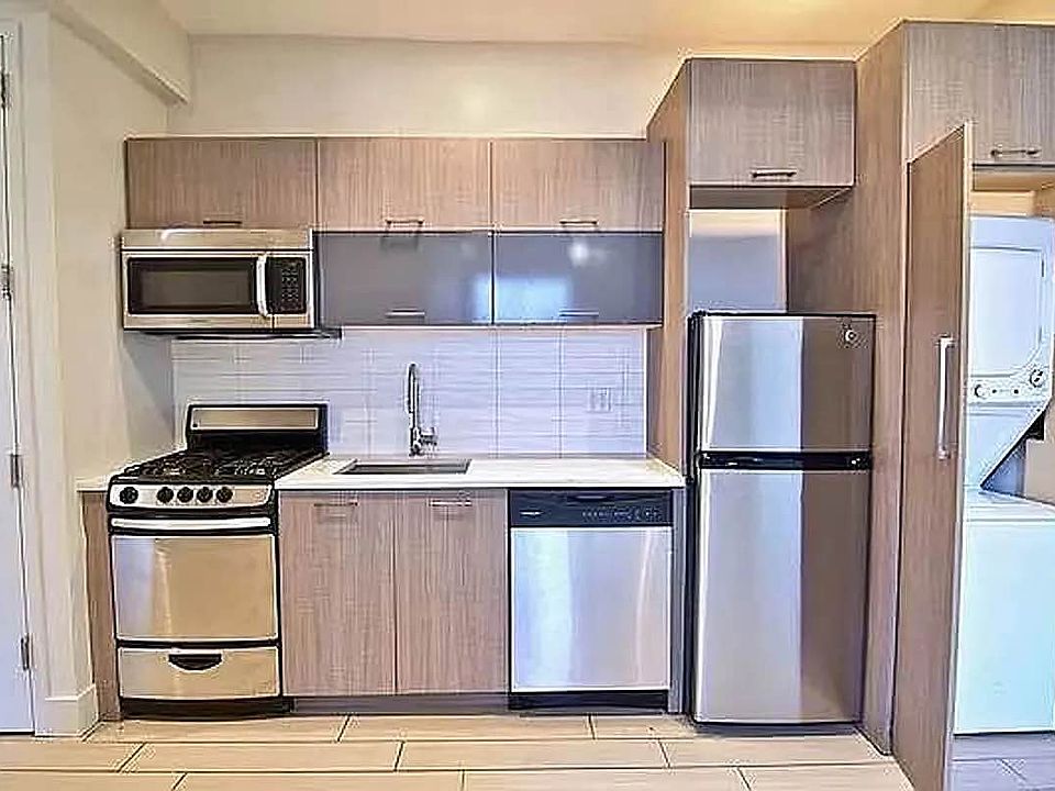 1st image of 273 W 138th St #3DD