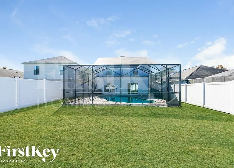 10714 Opus Dr — Photo 15