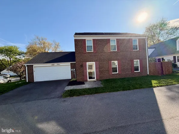 2460 Yarmouth Ln, Crofton, MD 21114