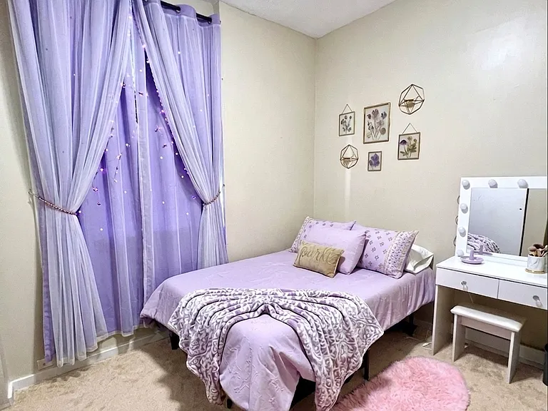22 Stanford Ave — Photo 10