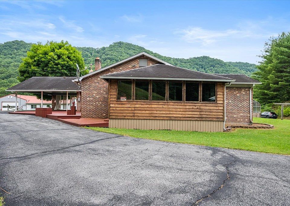 16th image of this home