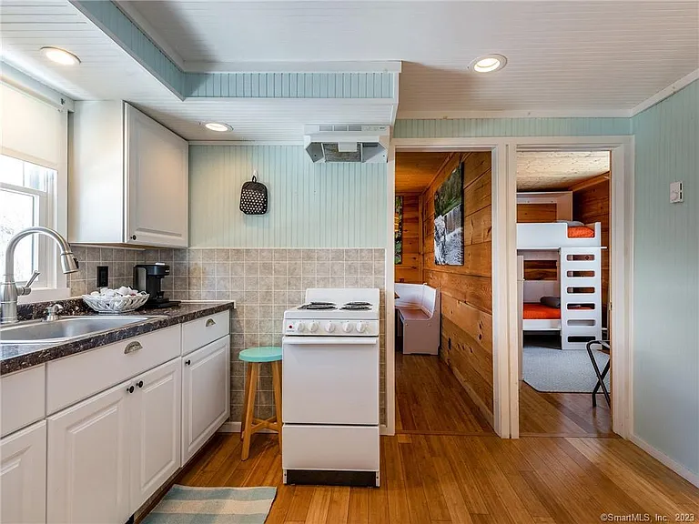 6 Brunetto Grv — Photo 11