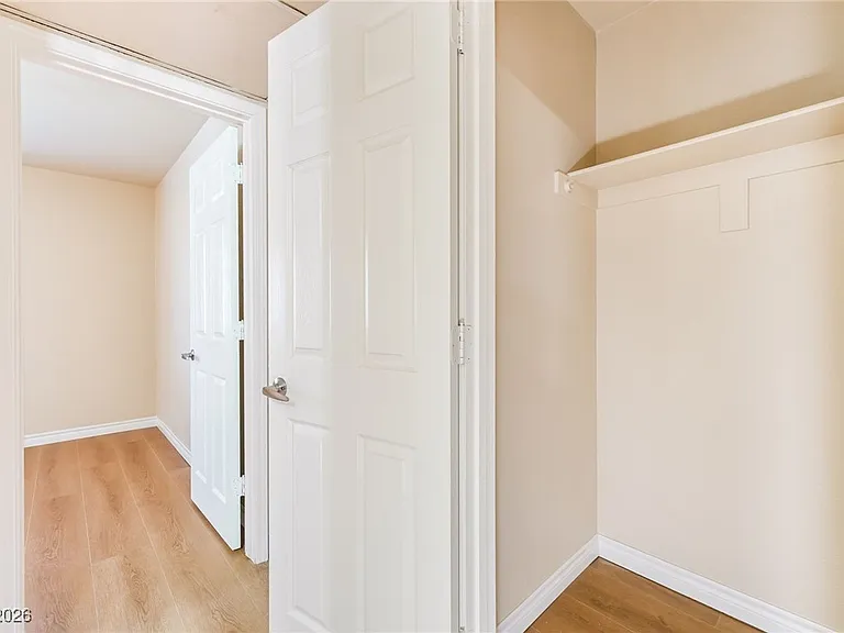 5121 River Glen Dr #144 — Photo 14
