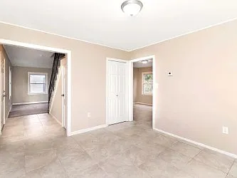 6 Surrey Ln — Photo 15