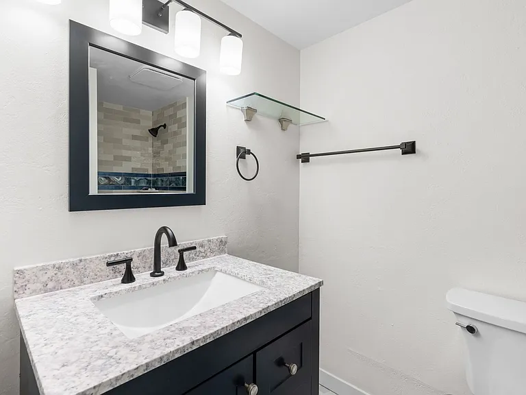 625 Manhattan Pl #109 — Photo 9
