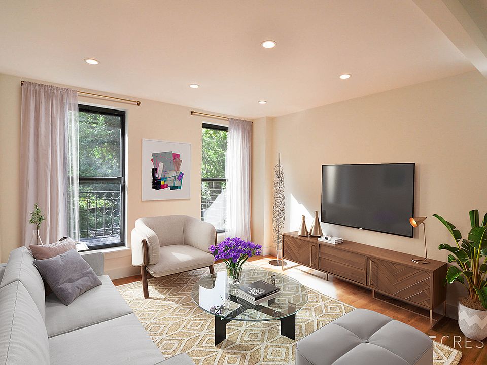 1st image of 225 Central Park N #5S