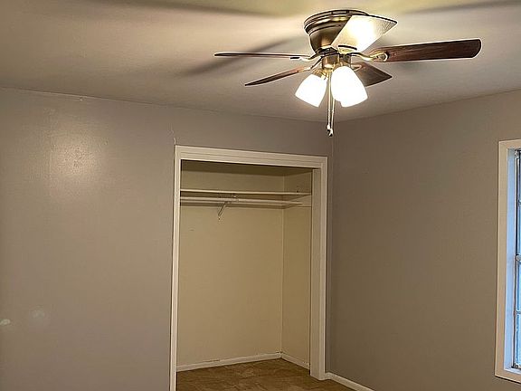 5th image of 410 Svoboda St