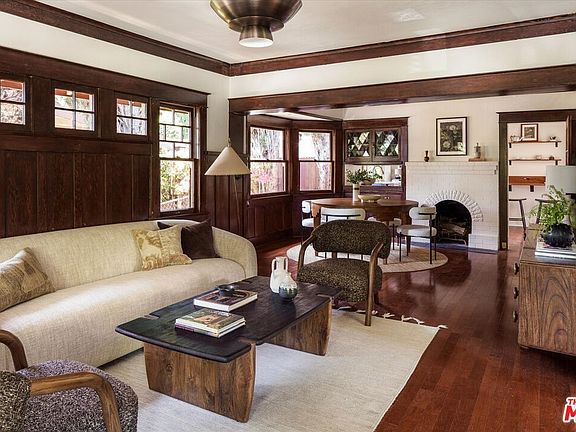 4th image of 1833 Echo Park Ave