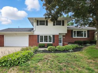 N88W17925 Christman Rd, Menomonee Falls, WI 53051