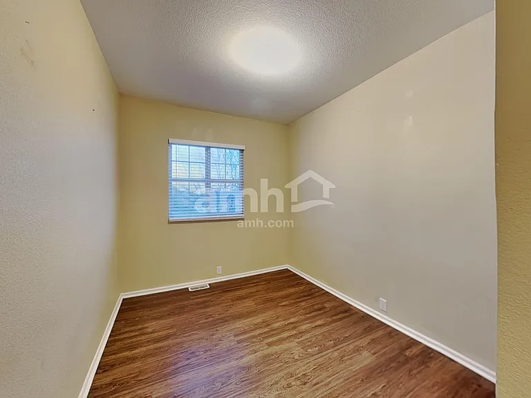 209 Homestead Way — Photo 15