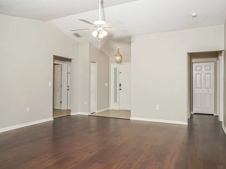 4638 Breezy Pines Blvd — Photo 4