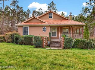 17105 Spring Lake Dr W, Vancleave, MS 39565