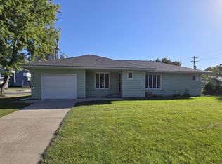 801 E Elm Ave, Olivia, MN 56277