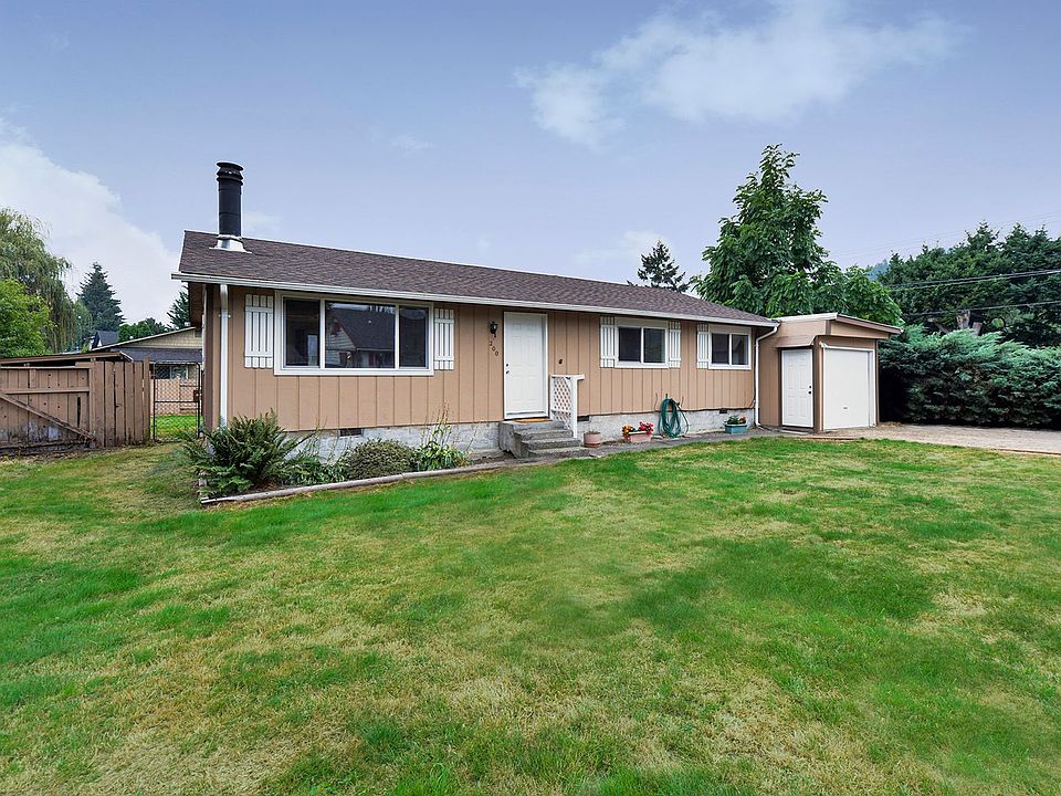 1st image of 200 6th Ave N