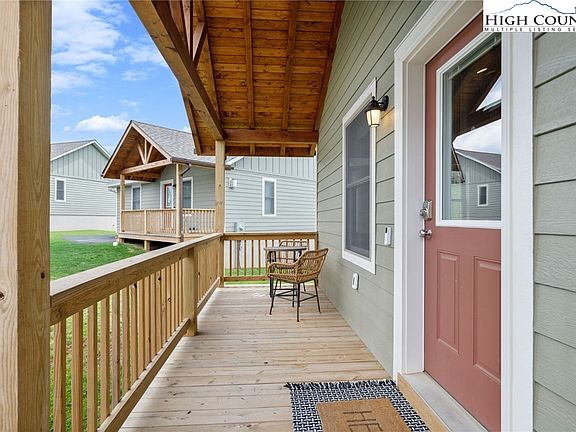 5th image of 151 Pitts Way #151