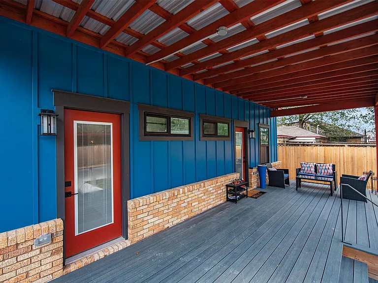 1459 Munger St — Photo 37