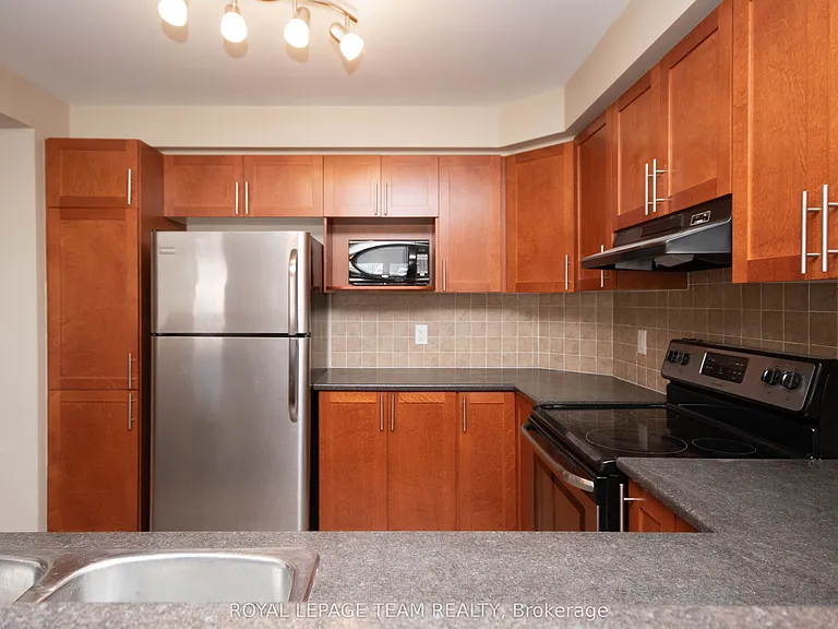 304 Citiplace Dr — Photo 11