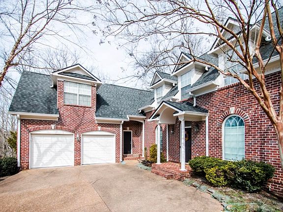 4th image of 2128 Madison Grove Ln
