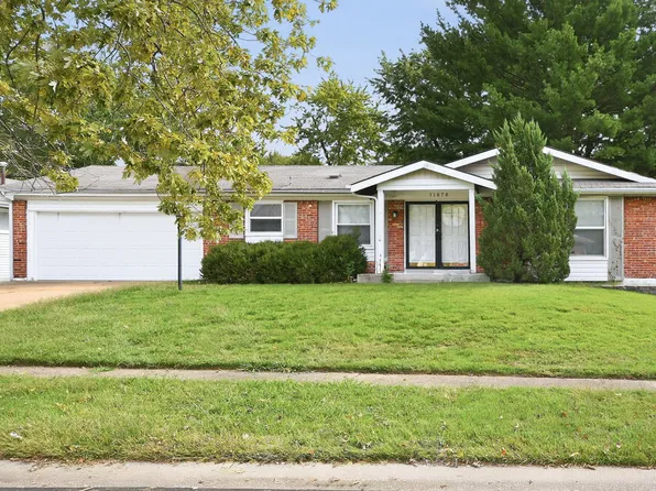 11878 Barden Tower Rd, Florissant, MO 63033
