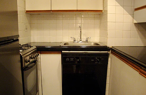 Rented by WAM Partners - William Moses Co. | media 6