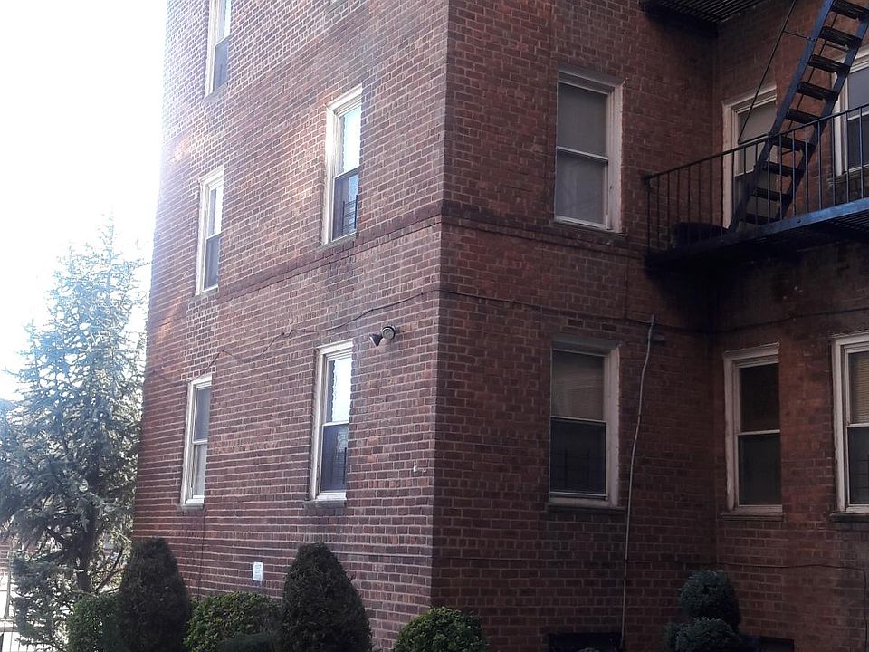 1st image of 4155 Kings Hwy APT 2A