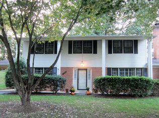 7020 Cottontail Ct, Springfield, VA 22153