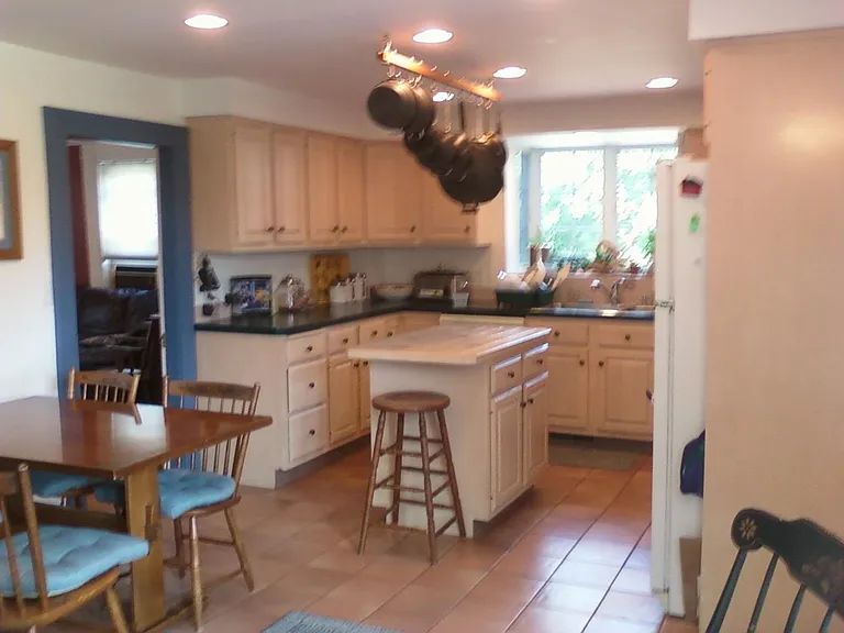 56 Williams Rd — Photo 6