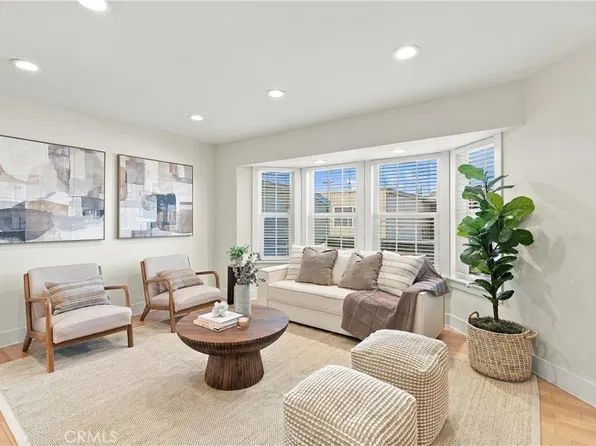 23524 Arlington Ave APT B, Torrance, CA 90501
