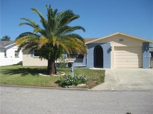 7611 Hawthorn Dr, Port Richey, FL 34668