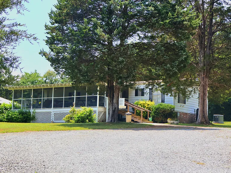 57 Benchmark Dr — Photo 1