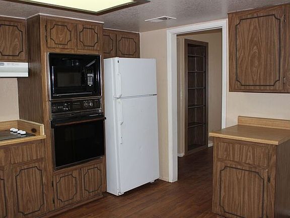 4th image of 4633 E Caballero St APT 1