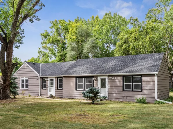 7527 Newton Ave N, Brooklyn Park, MN 55444