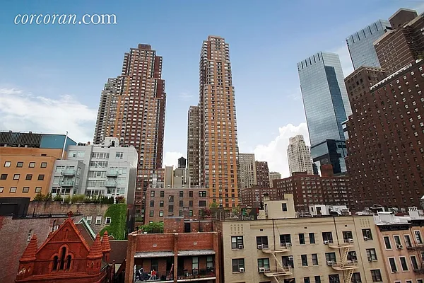 Sold by Corcoran | media 1