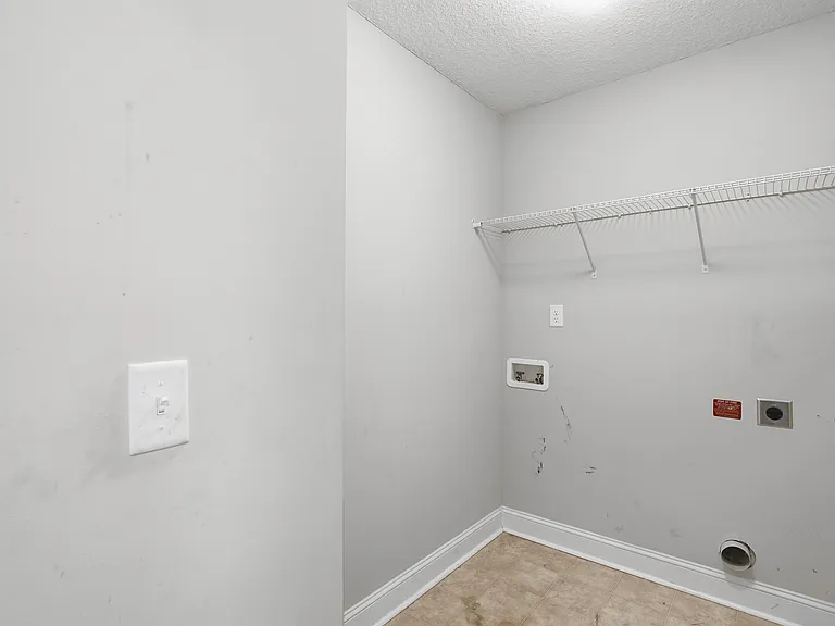 507 Cascade Ct — Photo 25