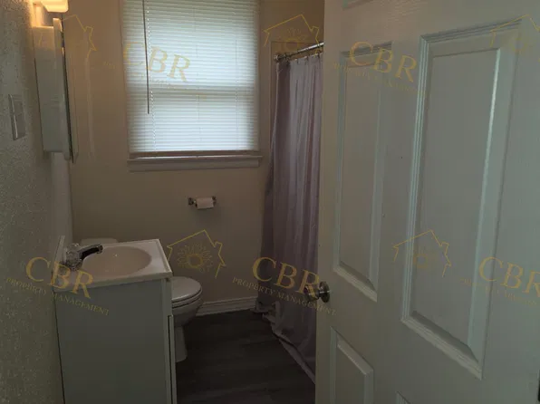 1313 W 12th St, Coffeyville, KS 67337
