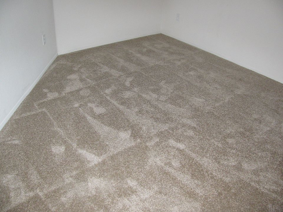 2nd image of 4457 Temecula St Unit 203