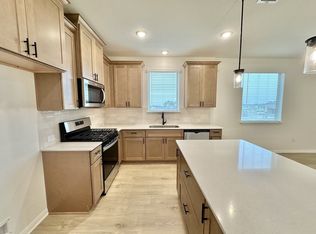 209 Greeneyes Way, Kyle, TX 78640