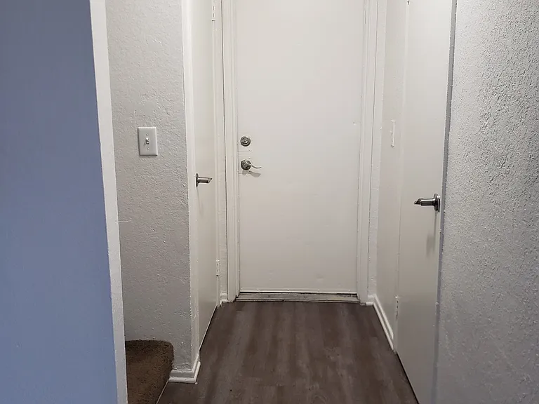 Sunnyside Townhomes — Photo 10