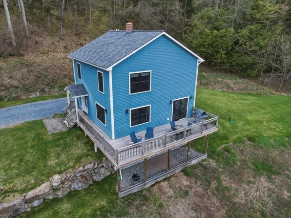 61 Farley Lane, Monkton, VT 05443