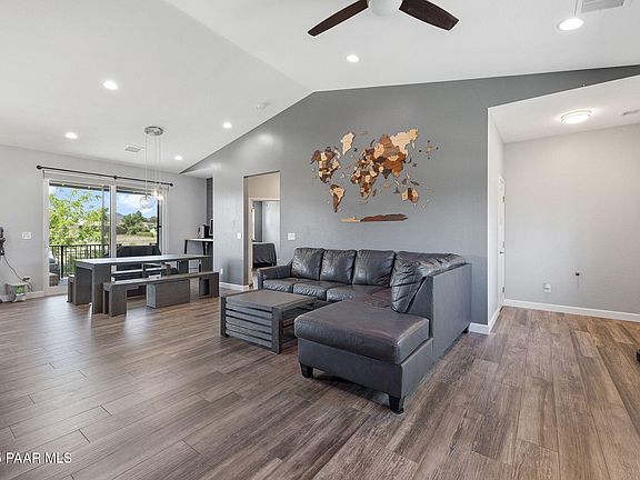 5th image of 7921 E Las Palmas Dr