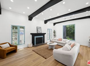 1104 S Crest Dr, Los Angeles, CA 90035