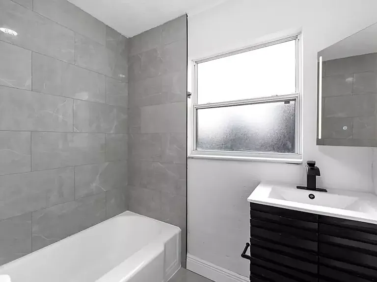 2015 Poe St — Photo 13