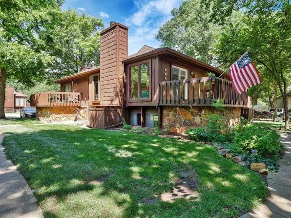 2421 S Yellowstone St APT 403, Wichita, KS 67215