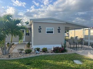 11260 Azalea Ln, Fort Myers Beach, FL 33931