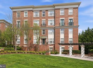 31 Booth St Unit 450, Gaithersburg, MD