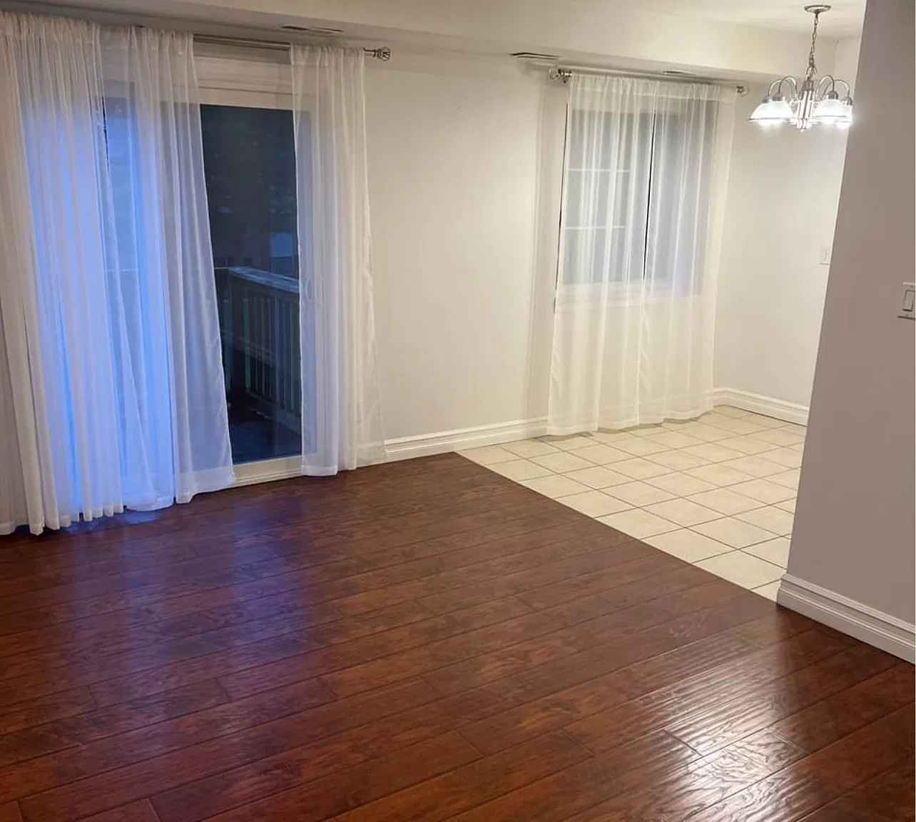 2 bed, 1.5 bath, 923 sqft, $1,400 — Photo 2